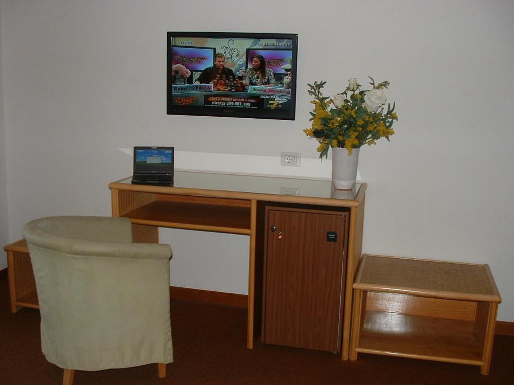 Hotel Barberino Barberino di Mugello Szoba fotó